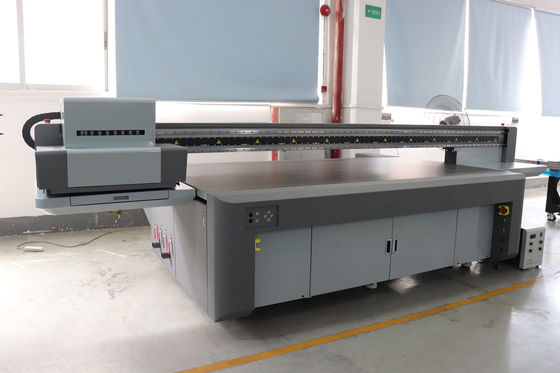 2500 mm Ancho máximo de los medios Impresora de gran formato con tecnología piezoeléctrica de inyección de tinta y software de fotoimpresión Rip
