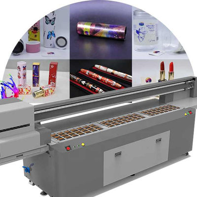 Impresora avanzada de tarjetas UV LED para 2500 X 1000 X 1300 mm Dimensión del equipo