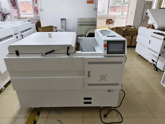 Impresora DTF con cabeza de impresora EP I3200 y calentador de medios Pre / post Calentador controlado por separado Solución de impresión