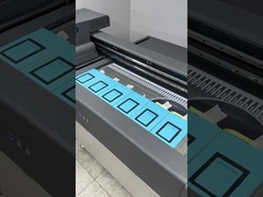 Impresora profesional para papel plano que imprime hasta 60 páginas por minuto