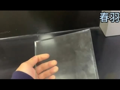 Impresora UV con doble impresión en blanco y color y grandes dimensiones de impresión