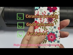 Impresora UV de piso plano ligera y pequeña